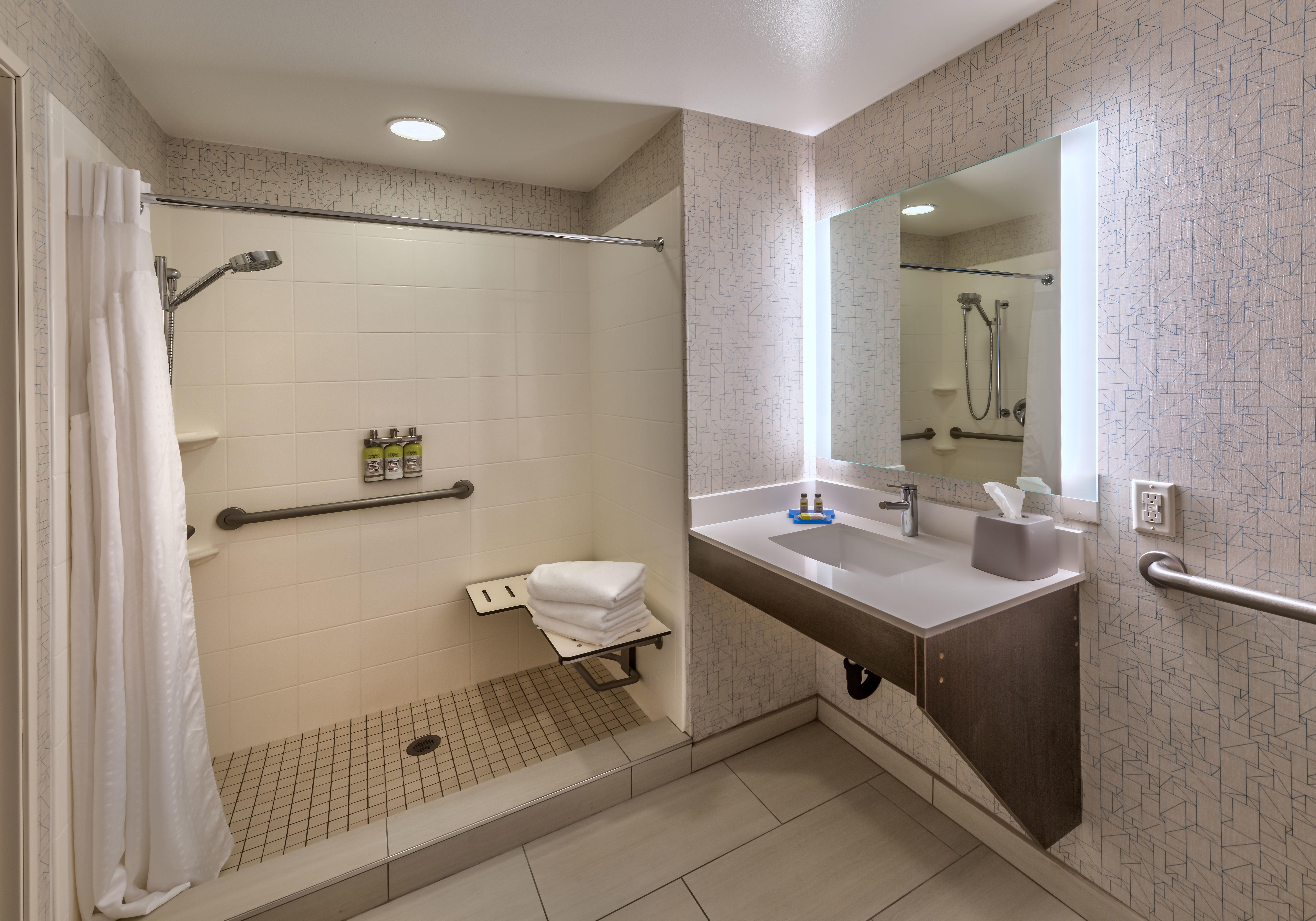 Holiday Inn Express Hotel & Suites Minden, An Ihg Hotel Екстер'єр фото
