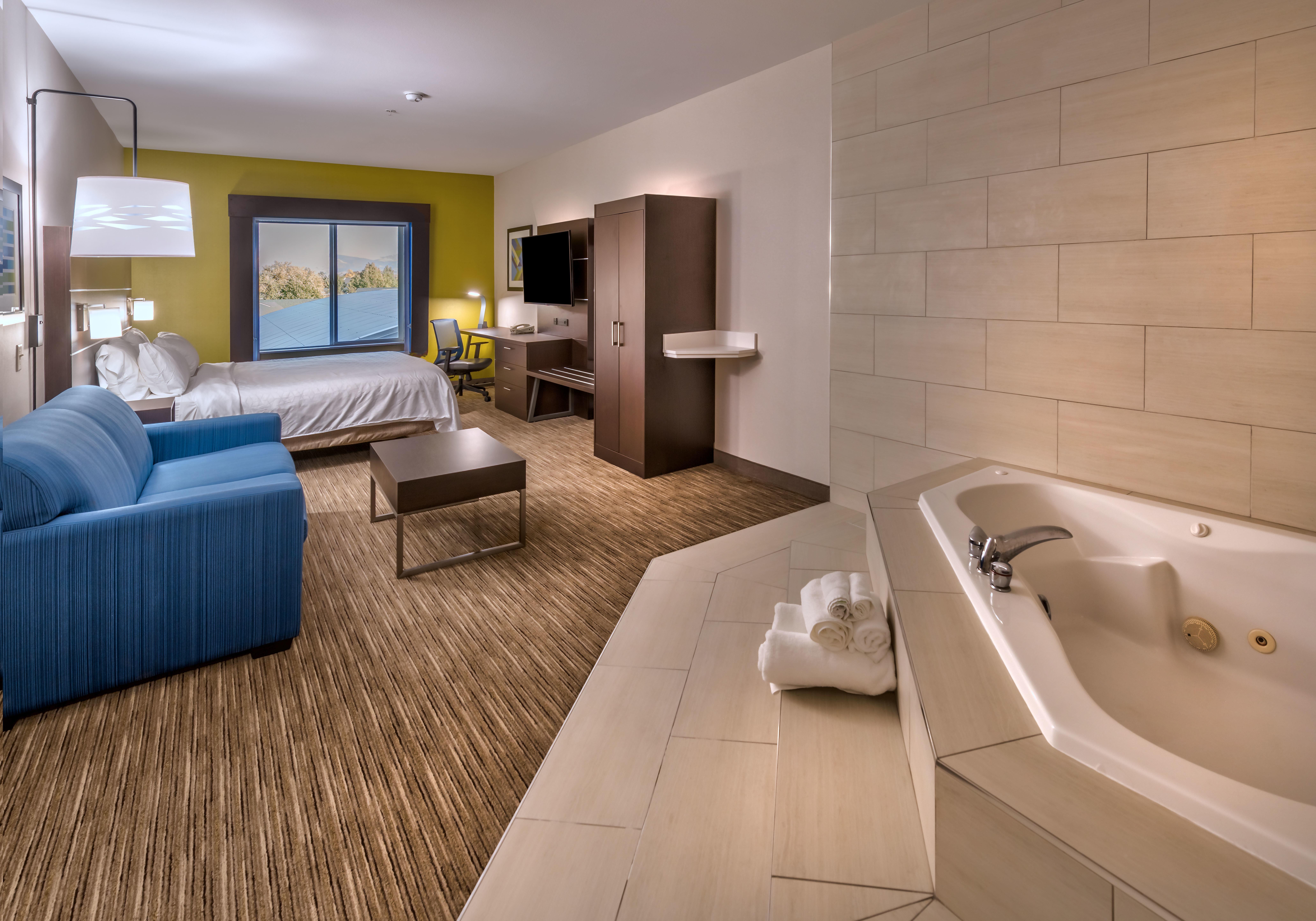 Holiday Inn Express Hotel & Suites Minden By Ihg Екстер'єр фото